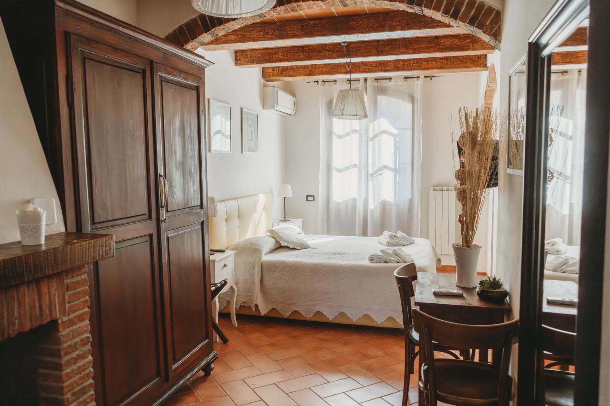 Borgo Terrosi Bed and Breakfast Sinalunga Exteriör bild
